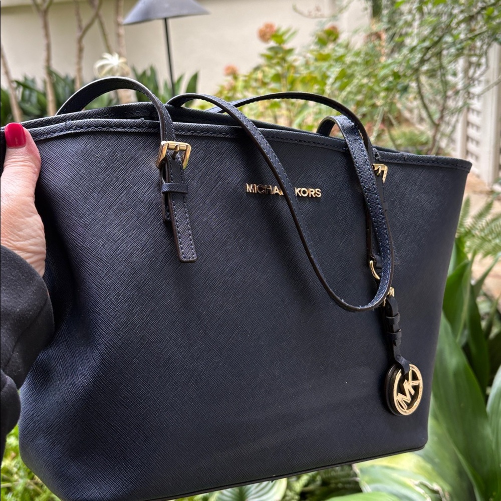 MICHAEL KORS Small Jet Set Tote Shoulder Leather Navy Blue Gold Hardware Tiny - Picture 2 of 8